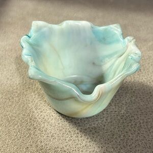 Blue marble look folded glass bowl hobbies piece art glass p02